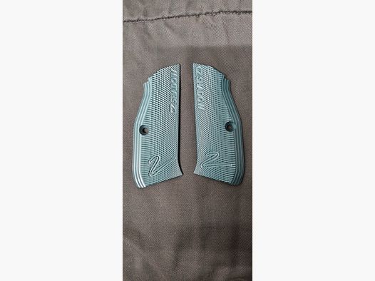 CZ Shadow 2 original aluminum grips