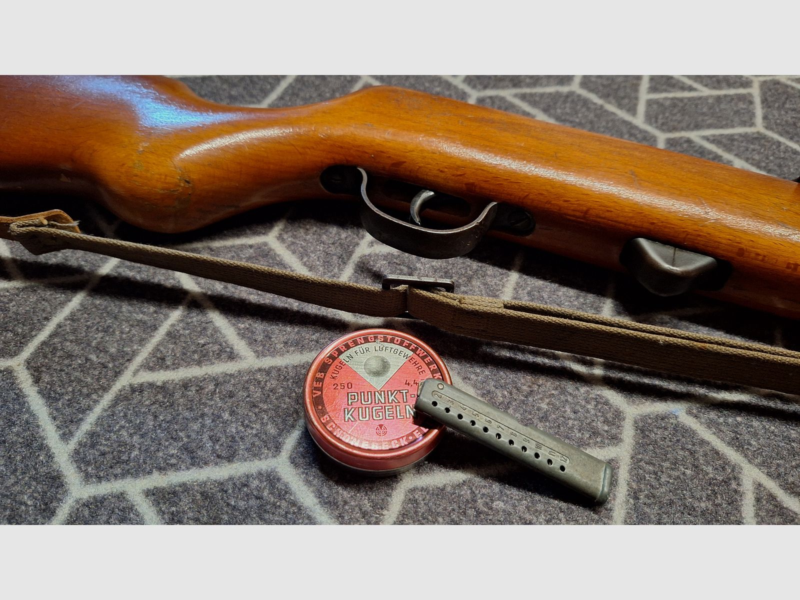 Haenel Suhl 310 Luftgewehr mit 12er Magazin+Originalen Kugeln!