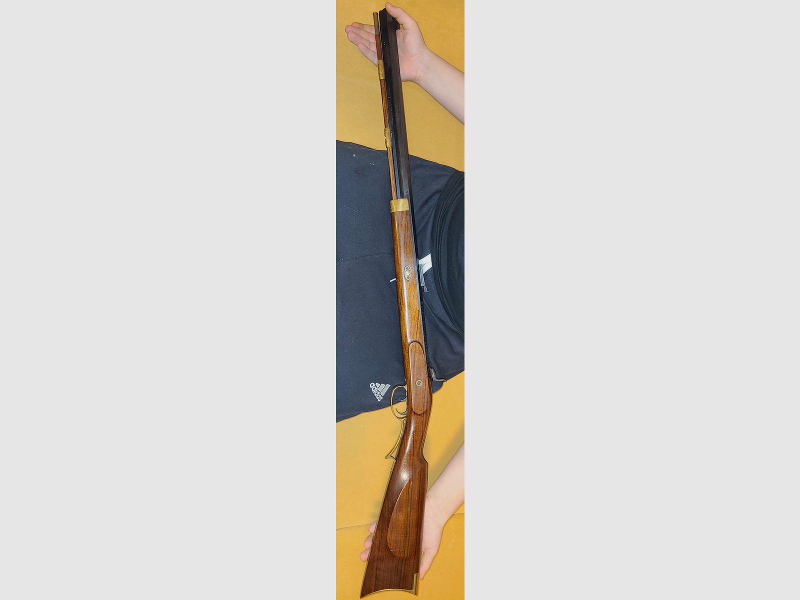 VORDERLADER BÜCHSE 383758 / kal. 45 / NUSSBRAUN / WFW / BLACK POWDER SCHWARZPULVER / HOUT SCHAFT / TOP TOESTAND  ------>! BESCHRIJVING LEZEN ! <------  