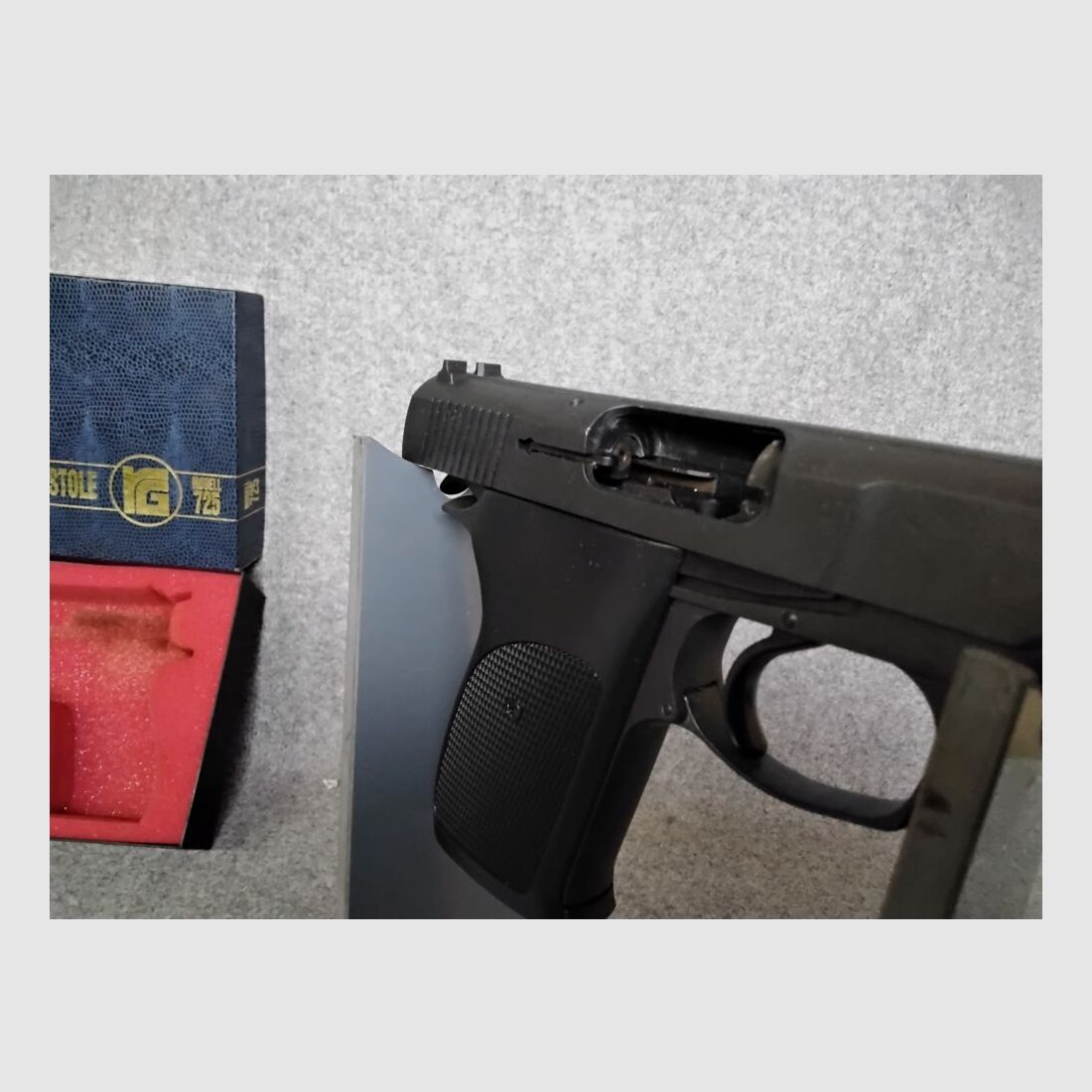 Röhm	 Mod. 725