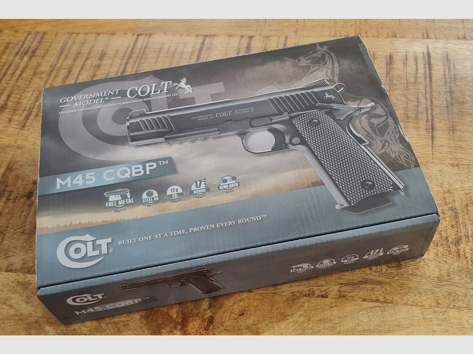 Umarex Colt M45 CQBP Cal. 4.5mm BB, BlowBack, FullMetal + Extras
