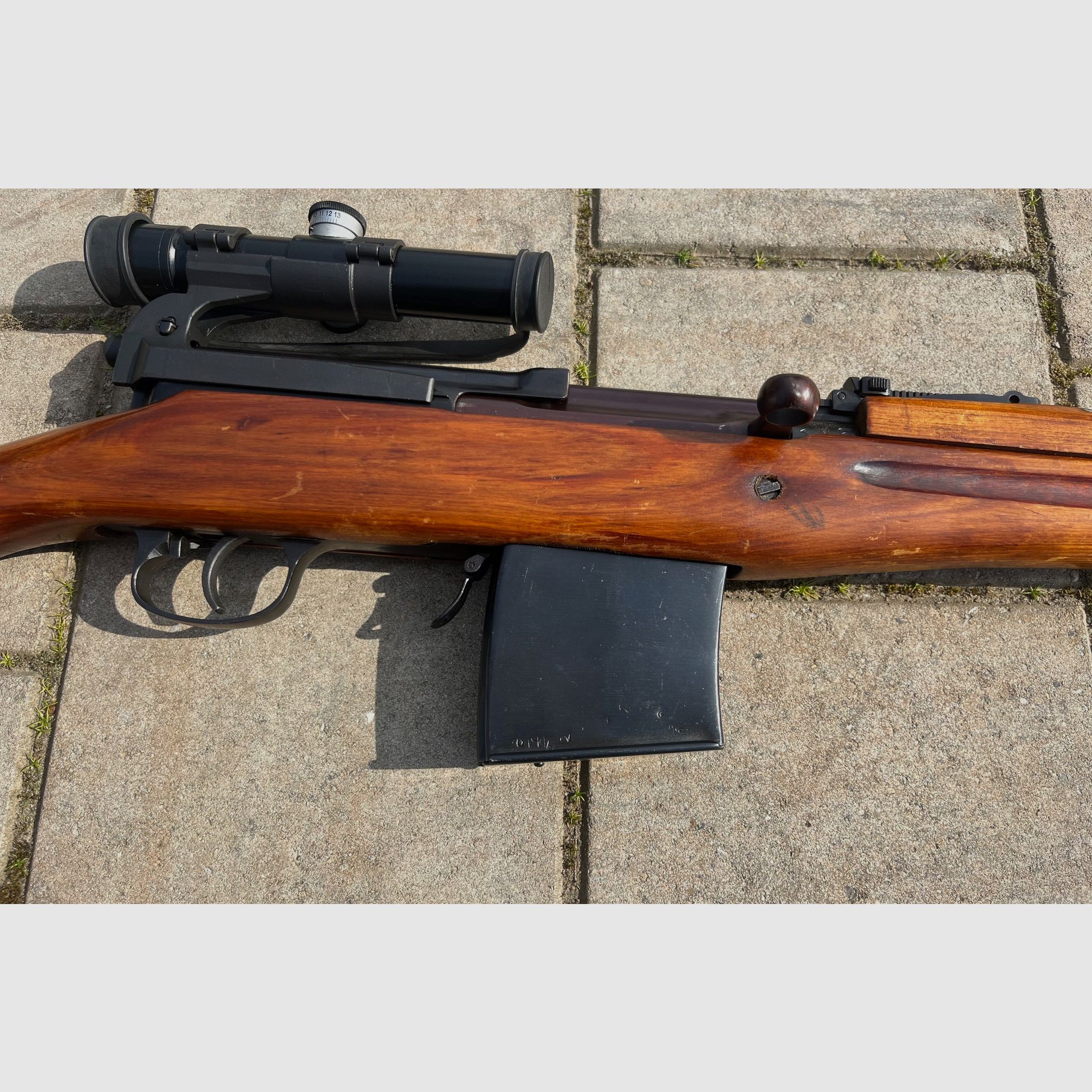 Vends Tokarev SWT-40, en tant que fusil de sniper, SSG au calibre 7,62x54R