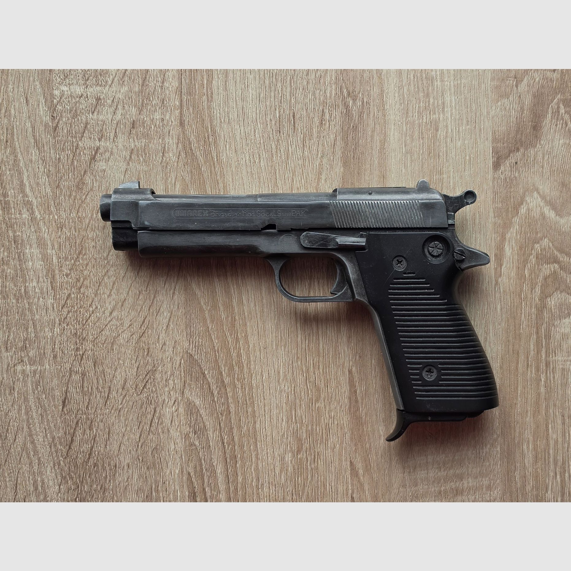 UMAREX Brigadier Mod. 96, 9 mm P.A.K. defective, image 3 of 7