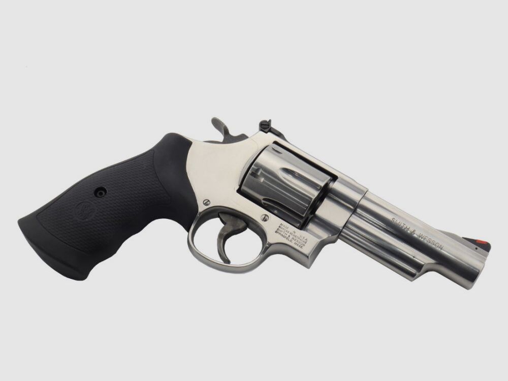 Smith & Wesson 629 4"
