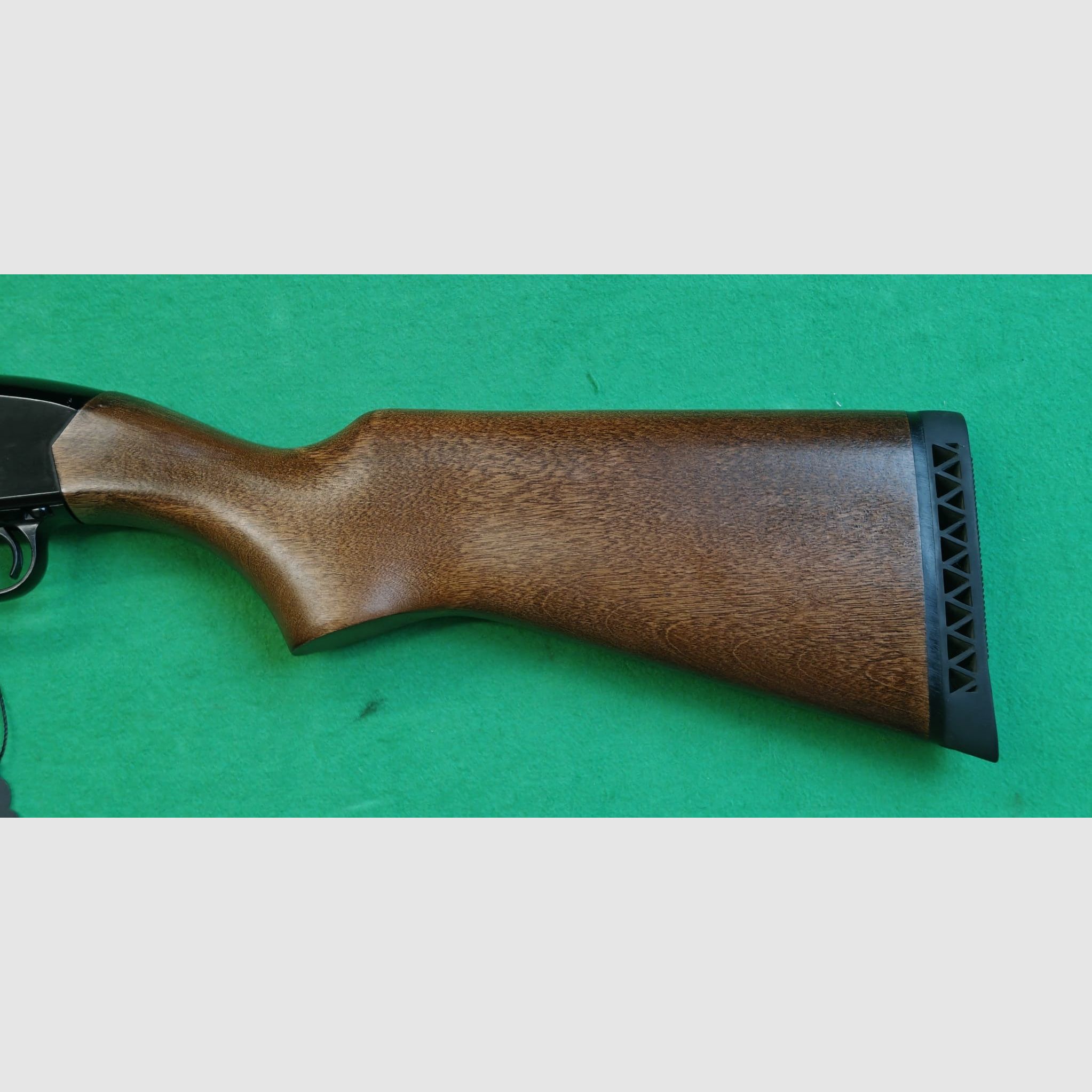 Remington Defender 12/76 fucile a ripetizione con calcio anteriore