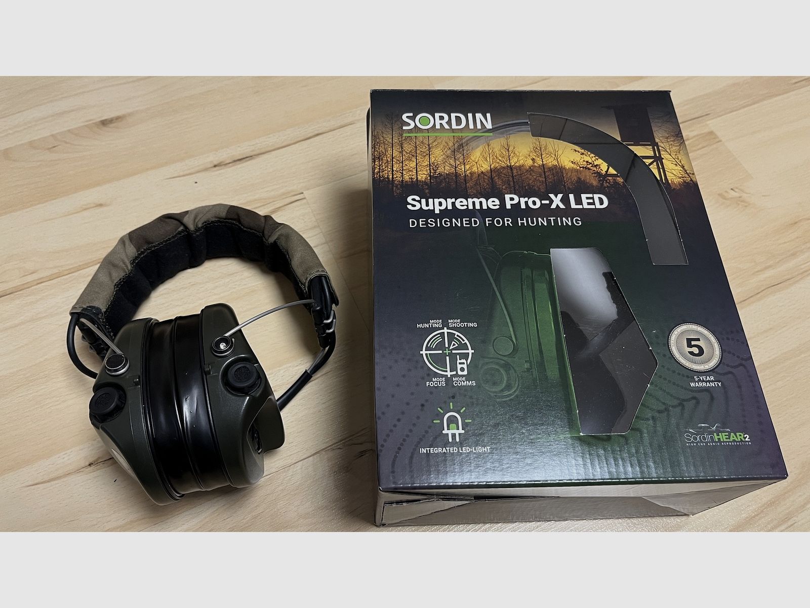 Sordin Supreme Pro-X LED hearing protection, used