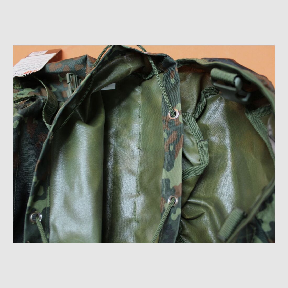 Highlander Highlander PRO-FORCE Rucksack Daylite 15l 600D Polyester BW-Flecktarn