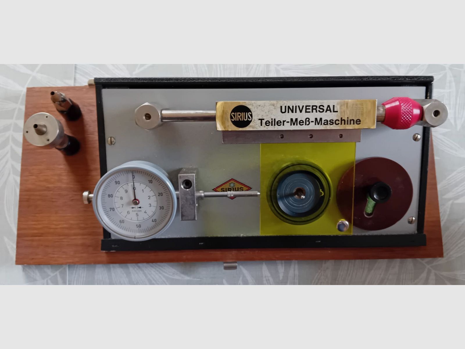 Sirius Universal Divider Measuring Machine