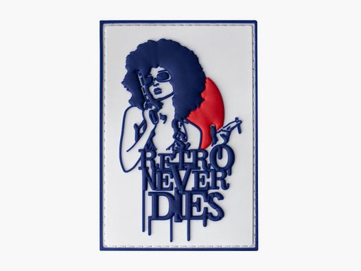 Meisje met een pistool Retro Sterft Nooit PVC Patch