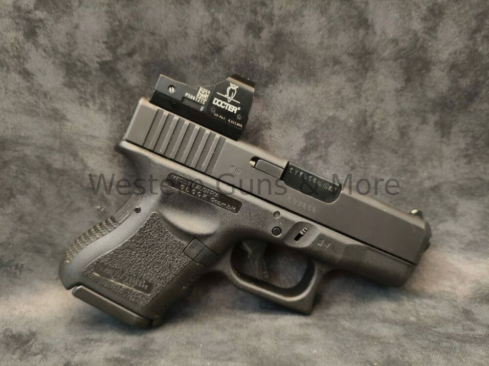Glock Glock 26 (Baby-Glock) +DOT Cal. 9mm Luger Nero