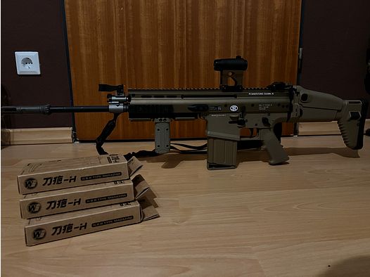 WE FN Herstal Scar H GBB mit 4 Magazinen