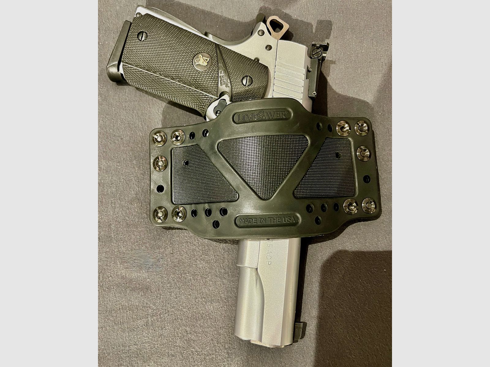 LimpSafe CrossTech Holster – universell anpassbares Pistolenholster – neu