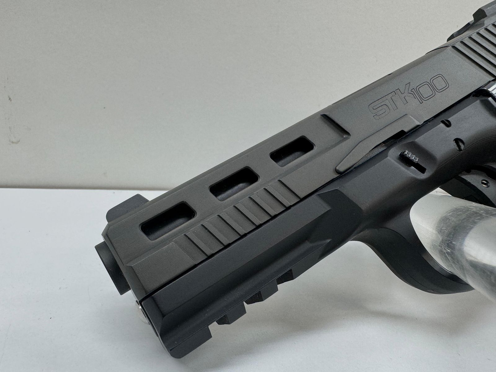 Armscor STK100 - WaffenFriedrichs