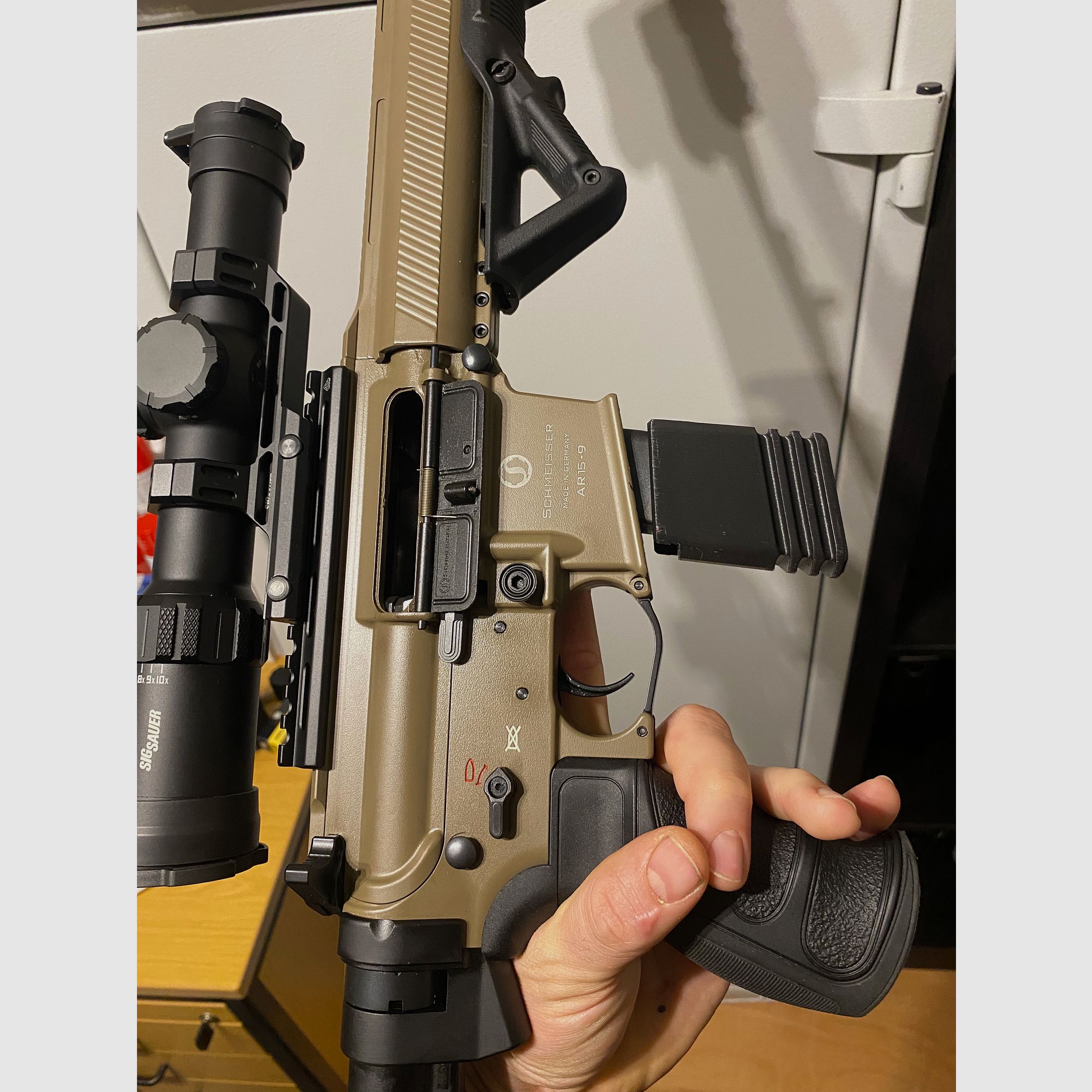 Magazine extensions / grip for Hera, Schmeisser or Tippmann