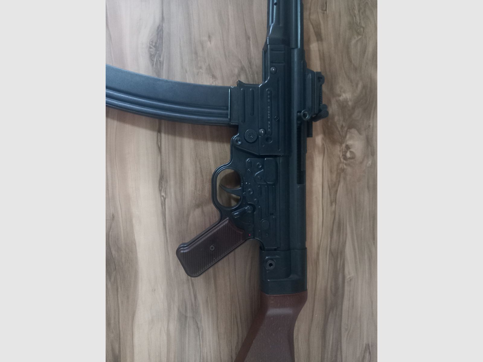 GSG StG 44 P.A.K Schreckschussgewehr mit 50 Schuss...
