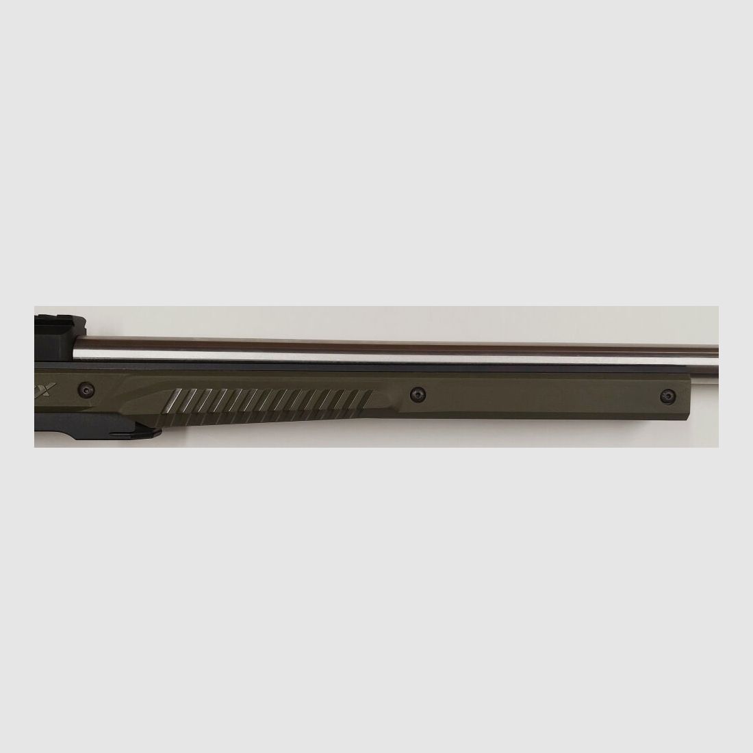 Schwaben Arms GmbH - Novedad - SAR 10/22 MATCH rifle semiautomático, calibre .22L.R., con cañón bull y culata MDT ORYX