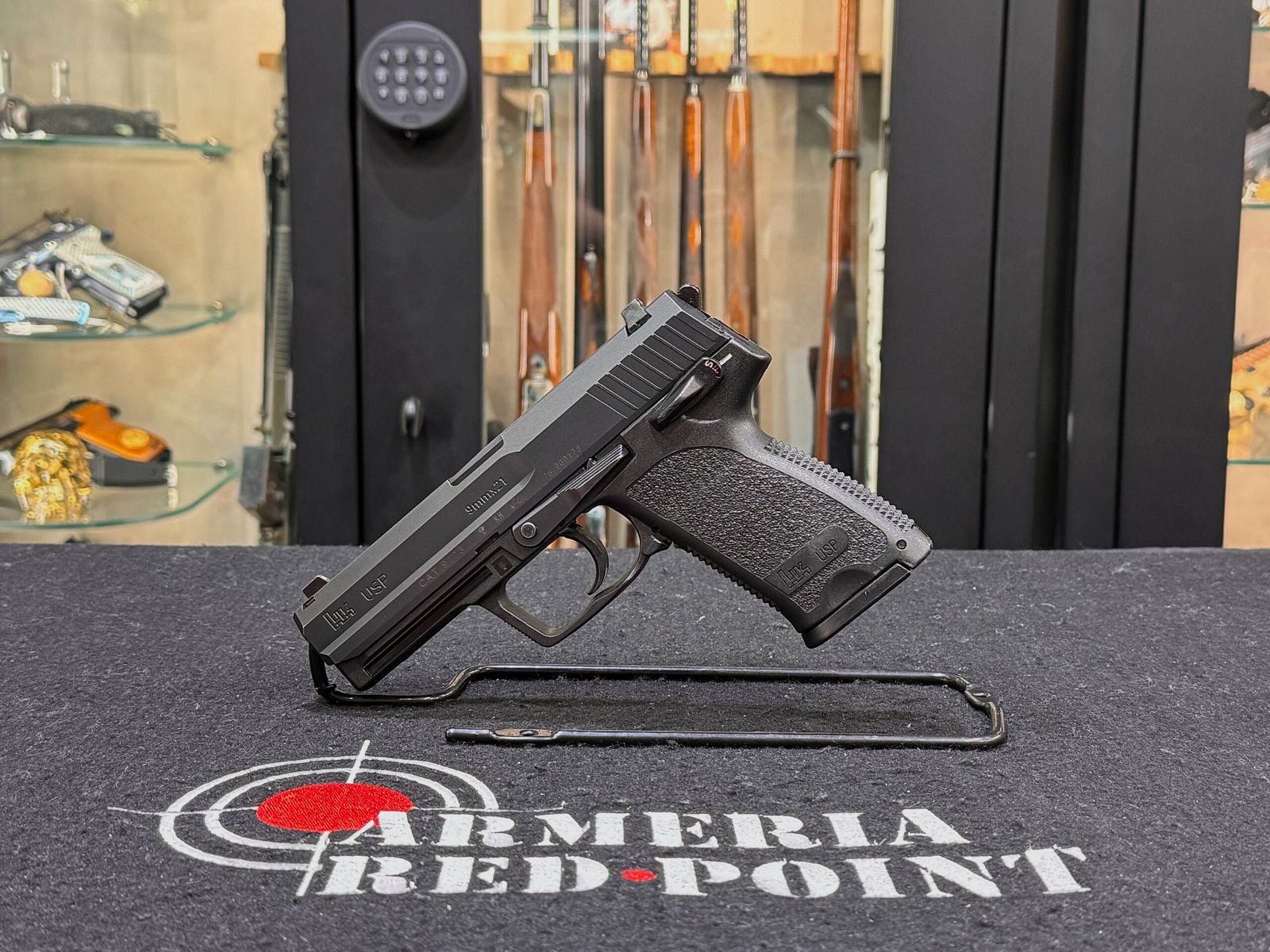 HECKLER & KOCH USP, Bild 1 von 5