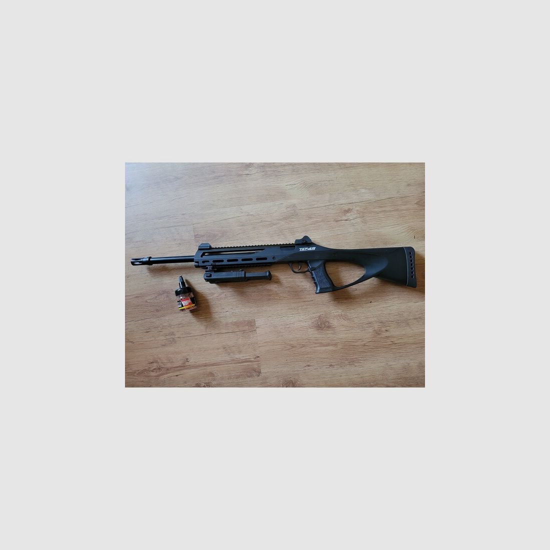 ASG CO2 Luftgewehr TAC 4.5 mit Zweibein Kal. 4,5mm BB schwarz, Kugeln u. Ersatzmagazin
