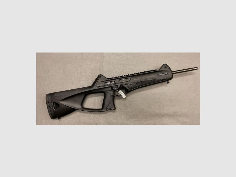 Beretta CX4 Storm 9mmLuger zelfladende karabijn