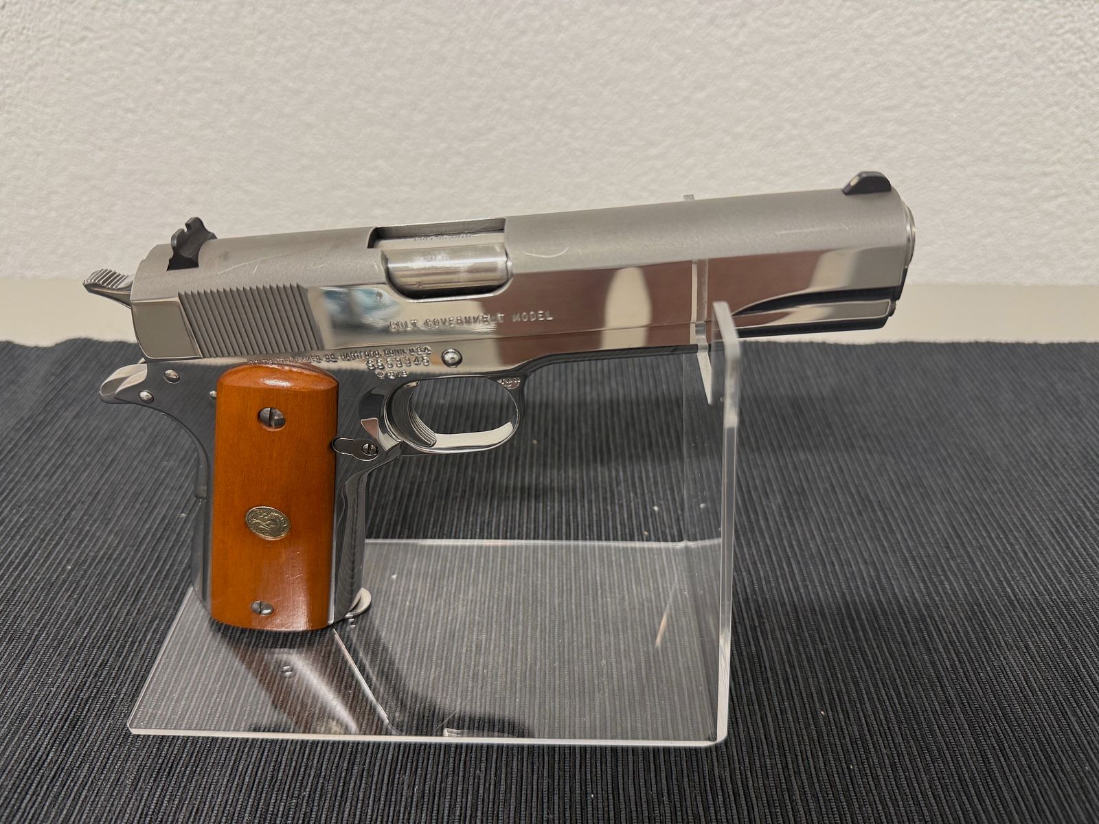 Colt MK IV Series 80 1911 Government in Chrom Kaliber .45Auto  ACP sehr selten!