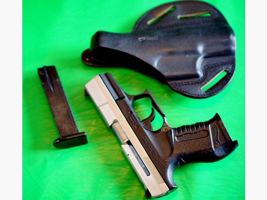 Walther P99 blank firing pistol 9mm P.A.K. bicolor (762) with leather holster