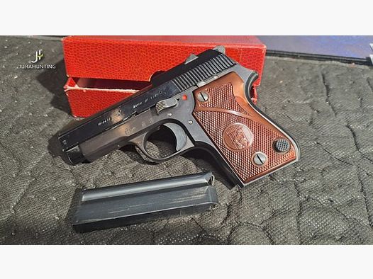 Armes Paris France; .22lr