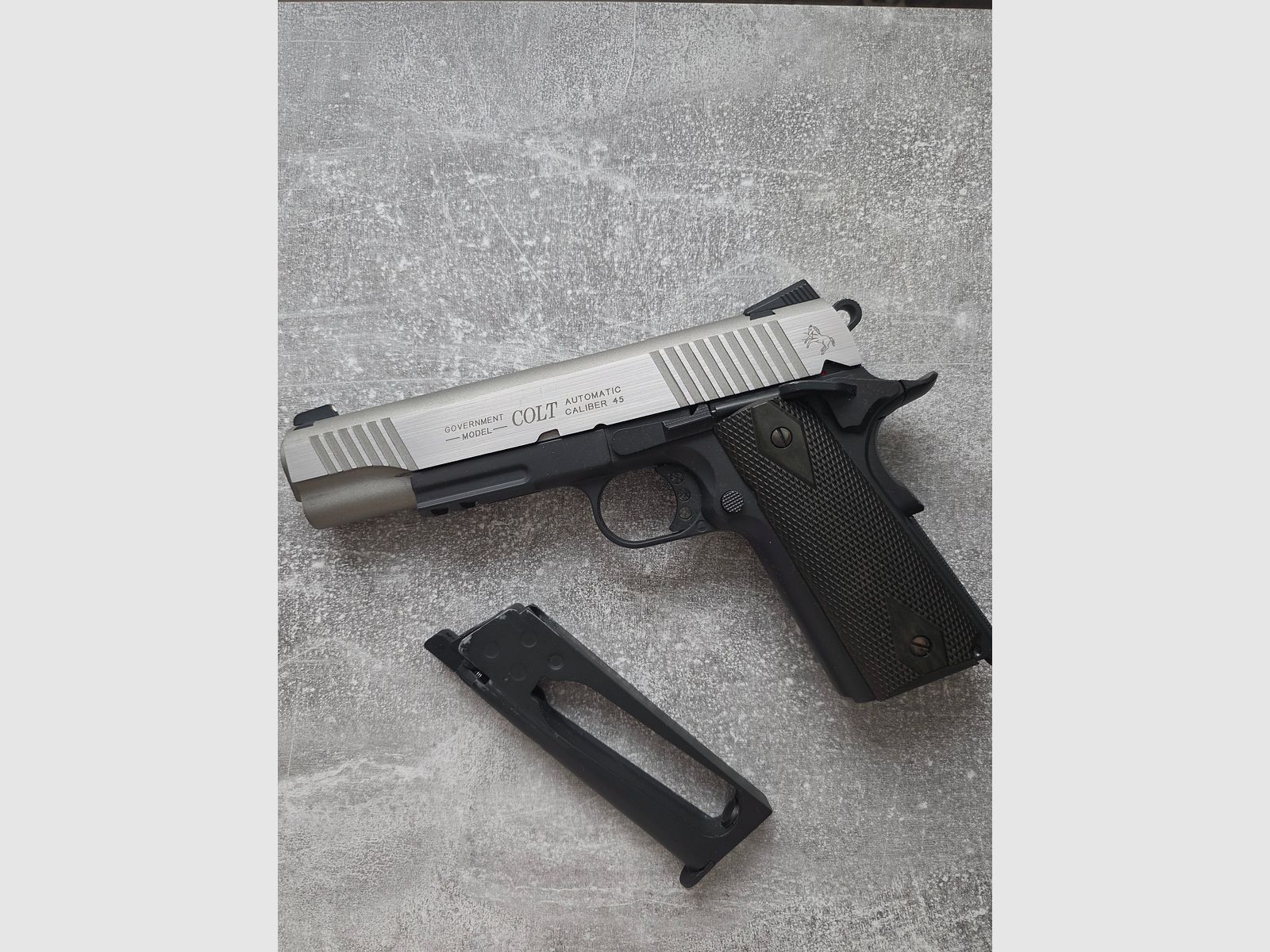 VB Cybergun Colt 1911 CO2 BlowBack Edelstahl Dual Tone