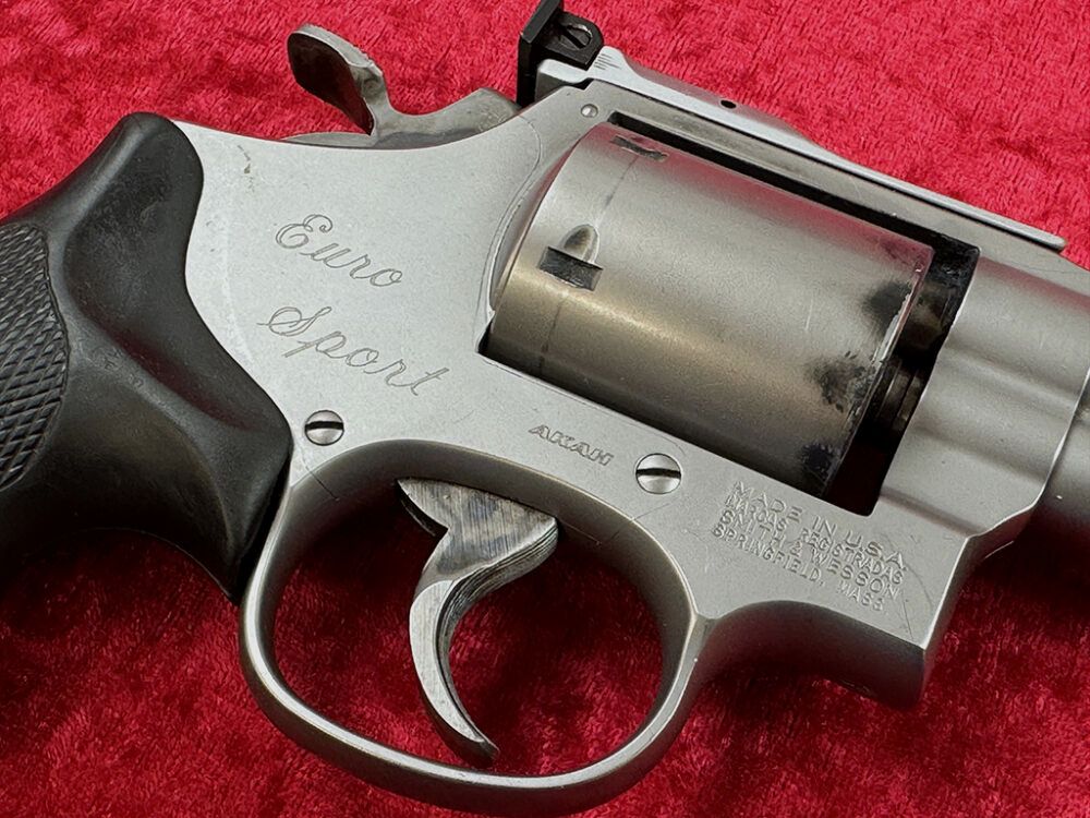 Smith & Wesson 617-1 Euro Sport