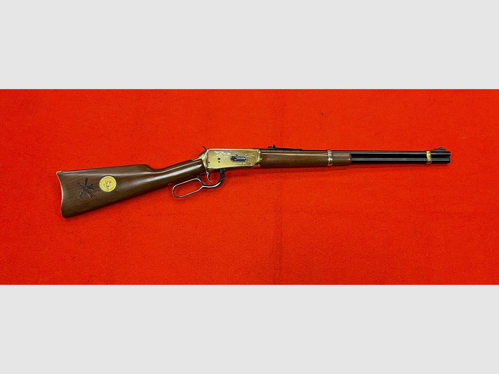 WINCHESTER MODÈLE 94 LITTLE BIG HORN CALIBRE 30-30 WINCHESTER, image 1 sur 5