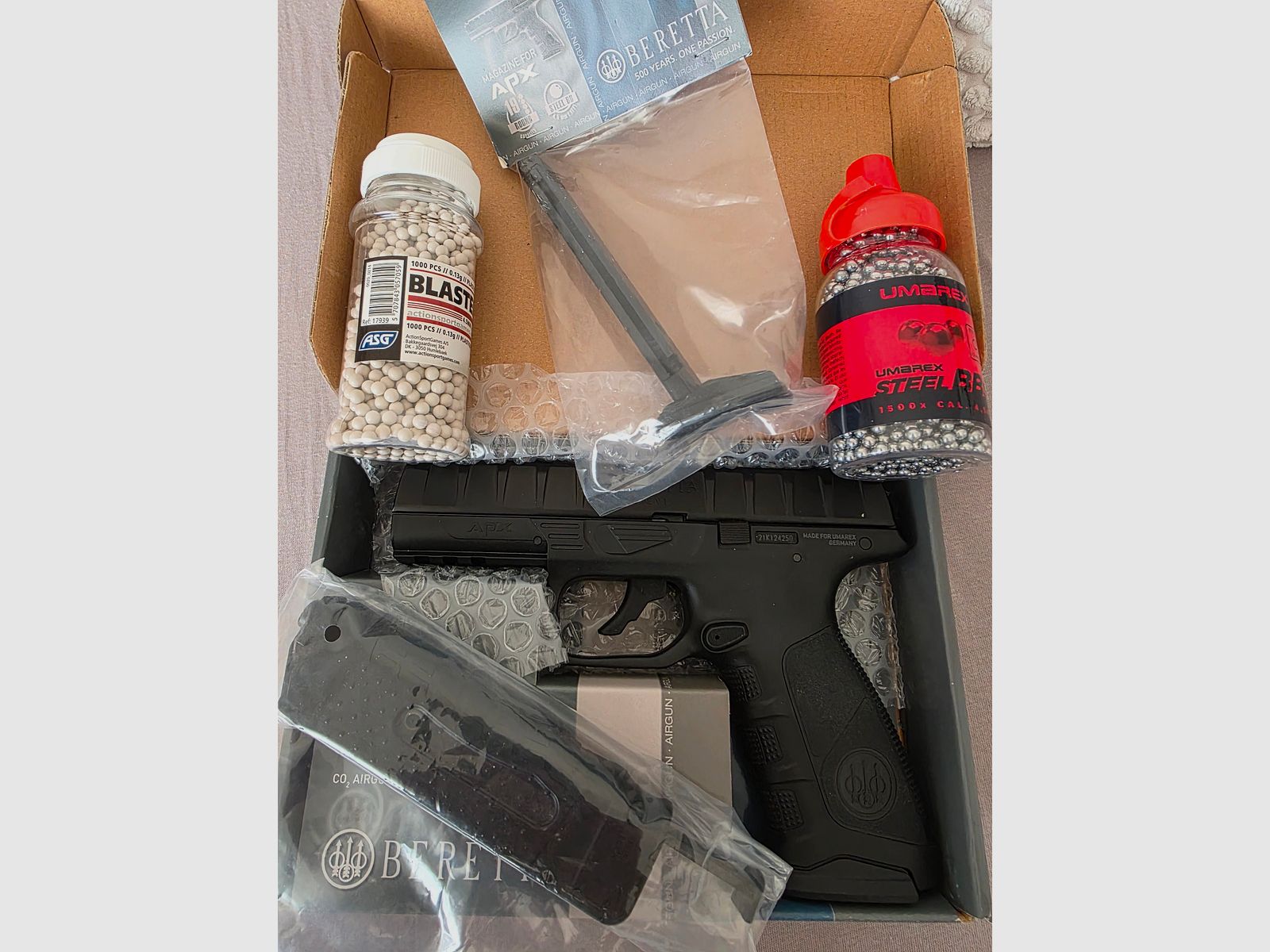 Beretta Apx 4,5mm Stahl BBs