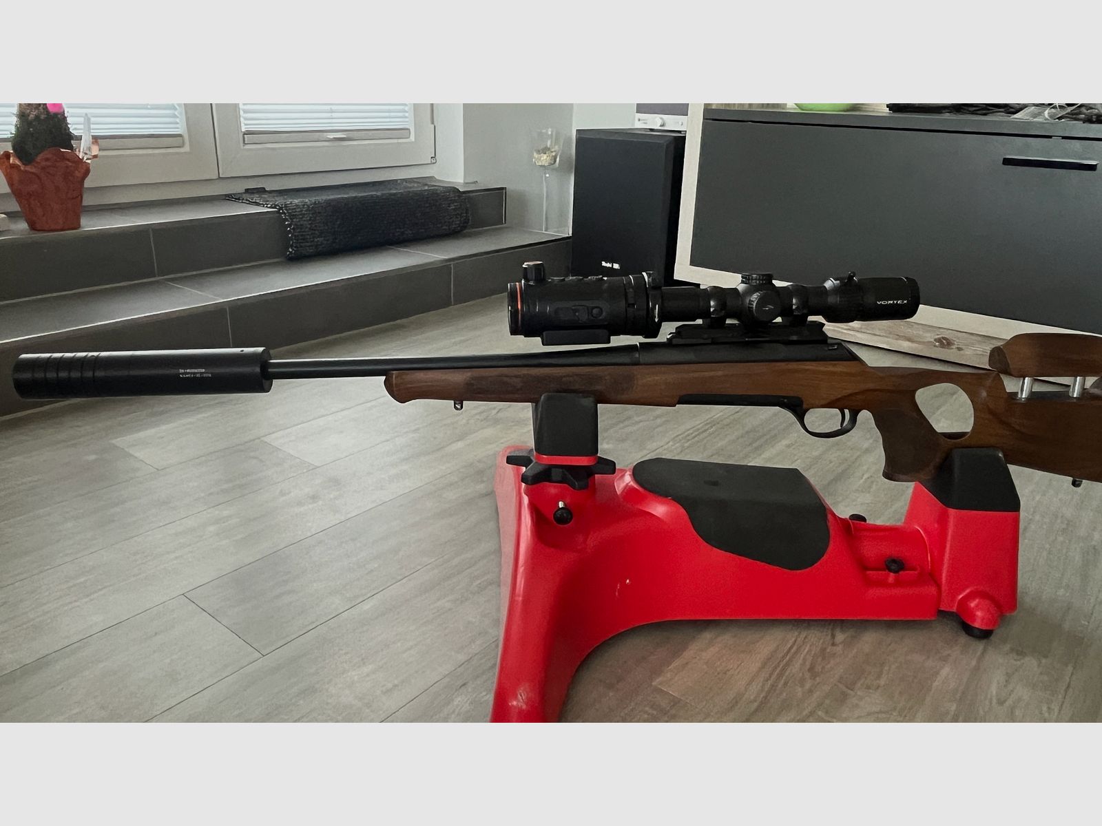 Haenel Jäger 10 in .308 komplett mit Wärmebildvorsatzgerät