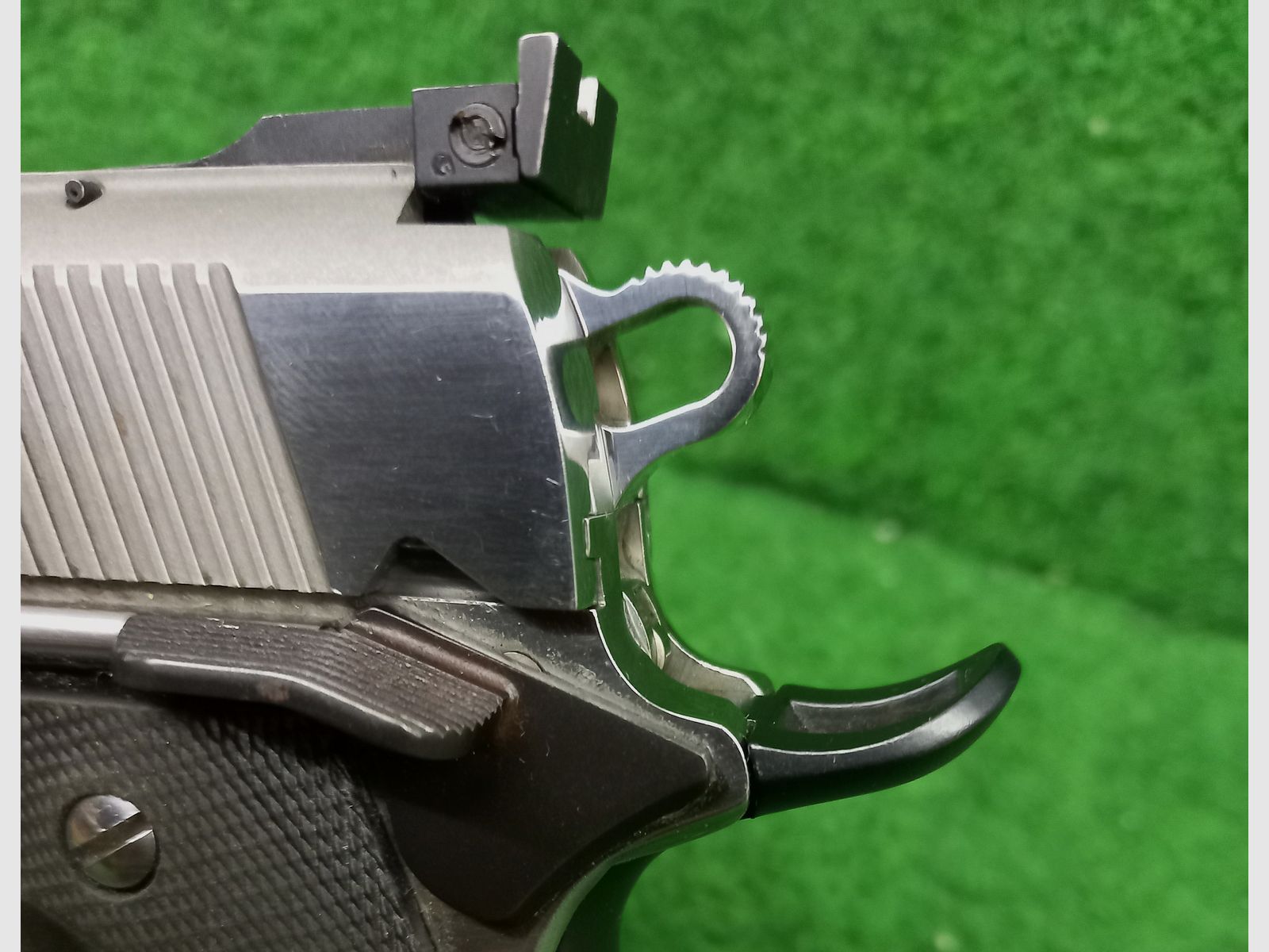 Pistool Colt Gold Cup National Match .45 ACP