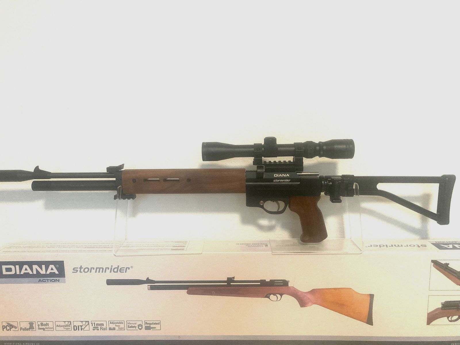 Carabina ad aria compressa Diana Stormrider "Paratrooper Classic" con sistema di stock pieghevole in alluminio stile WW2/50s, F libera da 18 anni con kit export 35J, immagine 7 di 8