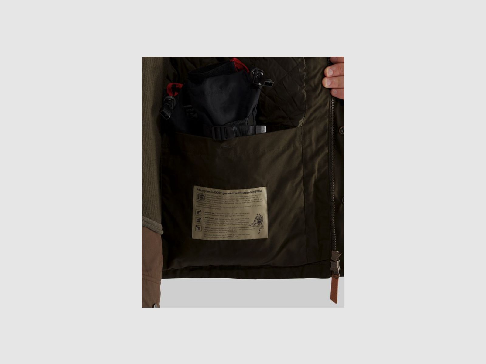 FJÄLLRÄVEN Sörmland Padded Jacket M Dark Olive