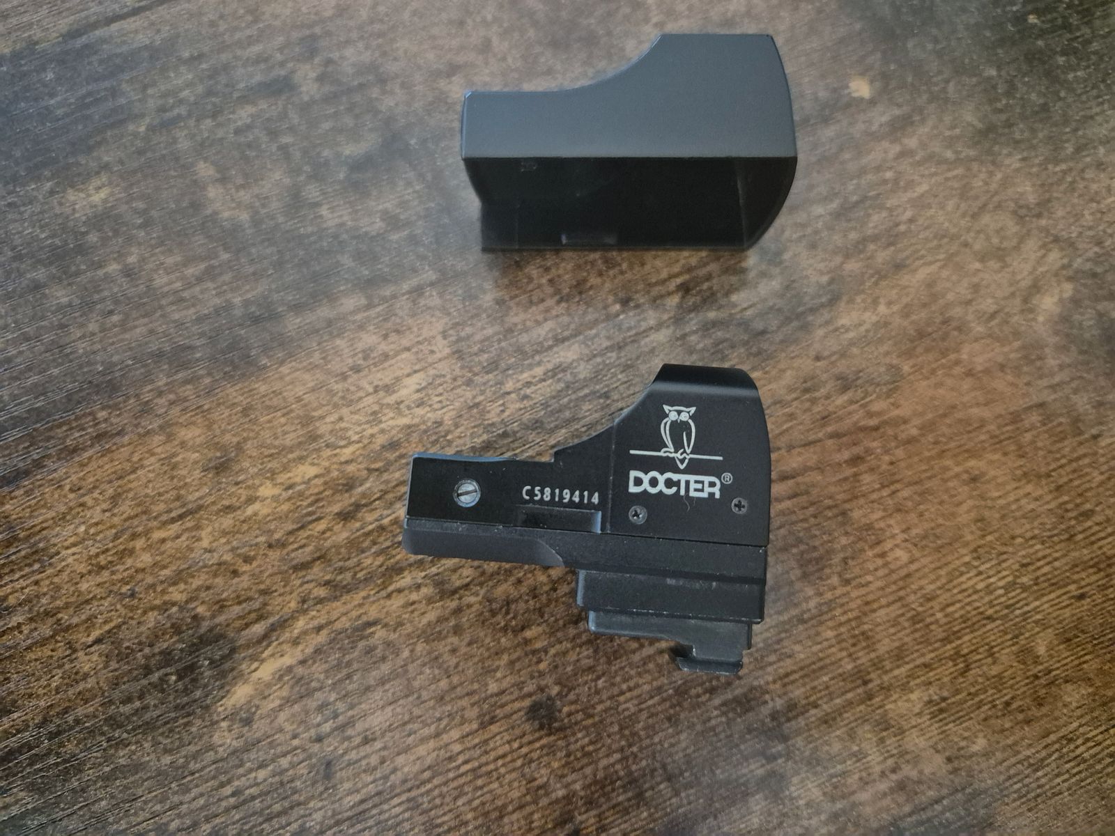 Docter Side I Red Dot