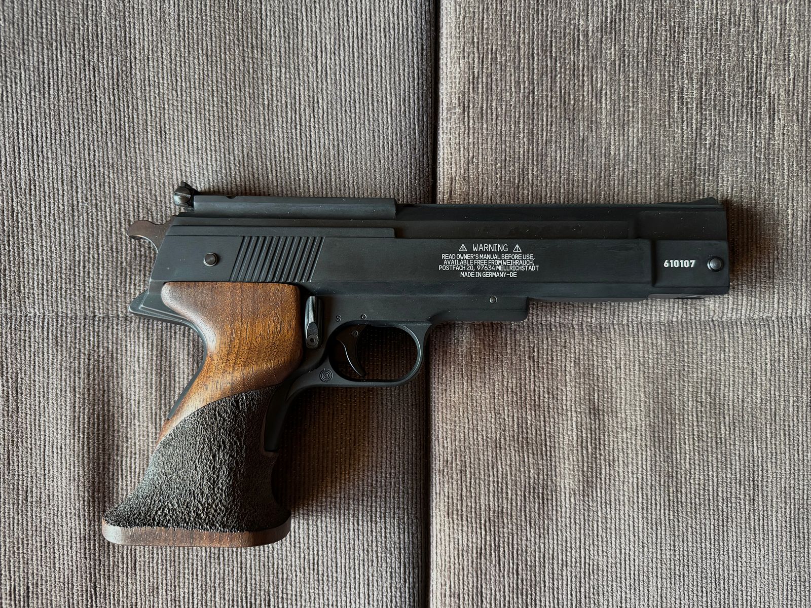 Weihrauch HW 75 pistolet pneumatyczny w stanie jak nowy