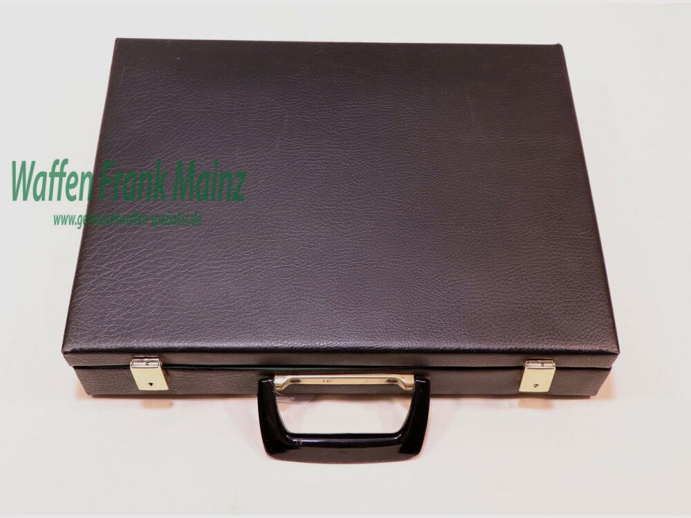 Deutsch Diverse Pistolenkoffer