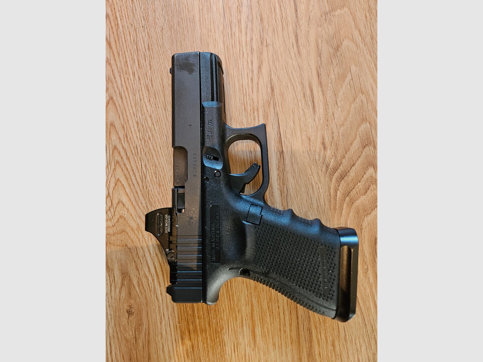 Glock 19 Gen 4 M.O.S mit Reflexvisier