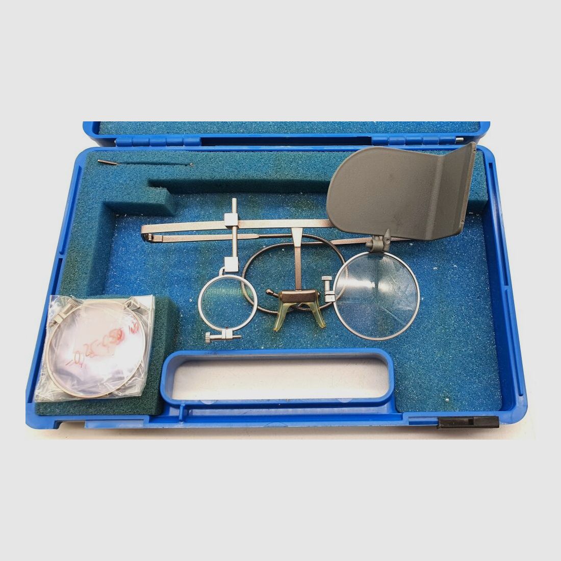 Lunettes de tir champion Neostyle fabriquées en Suisse ! Aide au tir, aide à la vue