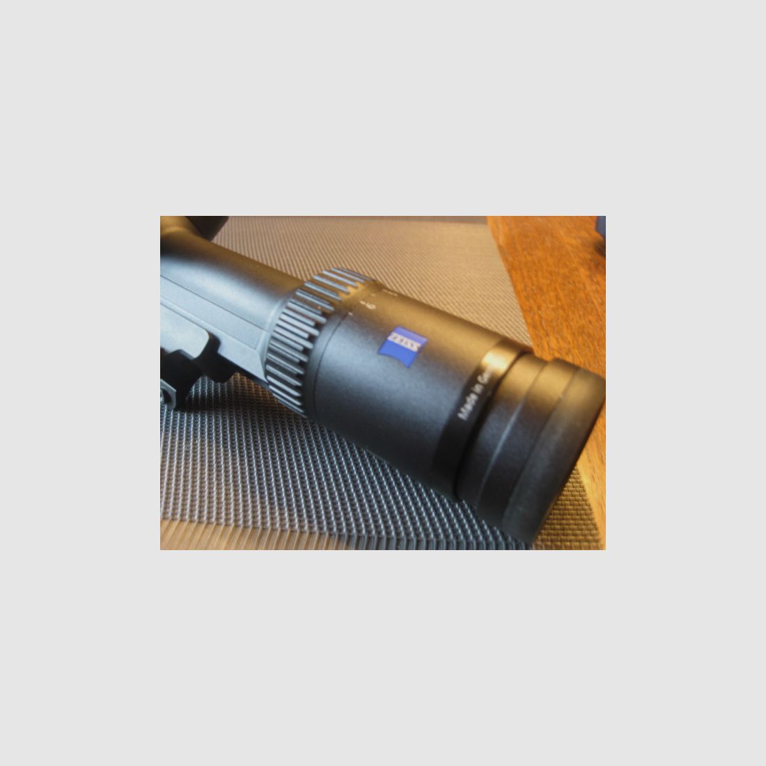 TOP NOWY "Made in Germany" ZEISS V6 1,1 - 6 x 24 M (wewnętrzny szynowy) oraz krzyż 60 i oryginalny montaż Blaser/Sauer !! Do broni Blaser i nowego Sauer 505 !! Nie Mauser-Swarovski-Leica-Steyr-Kahles-DDoptics-SteelAction