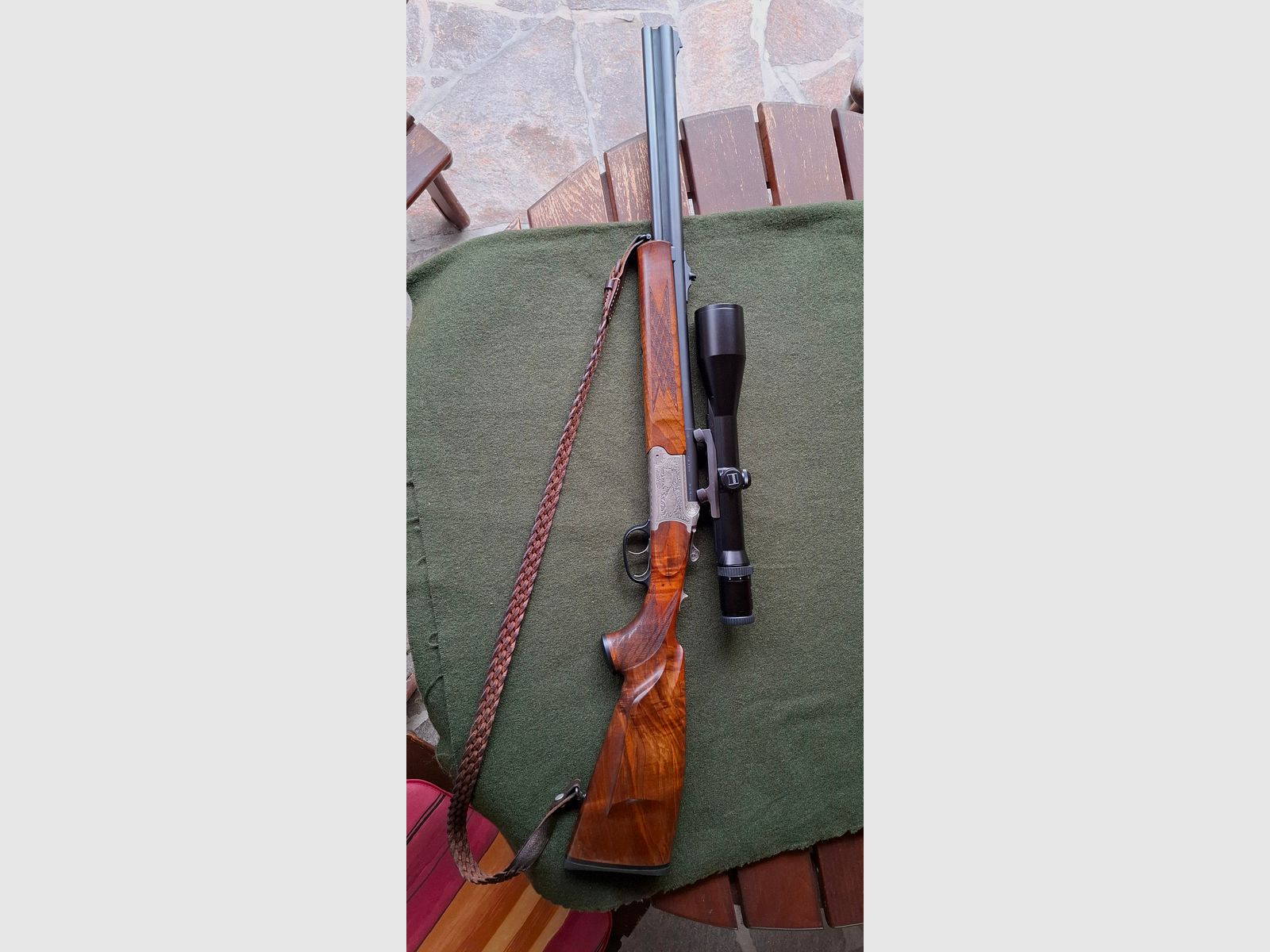 Bockbüchsflinte von Blaser mit Zielfernrohr