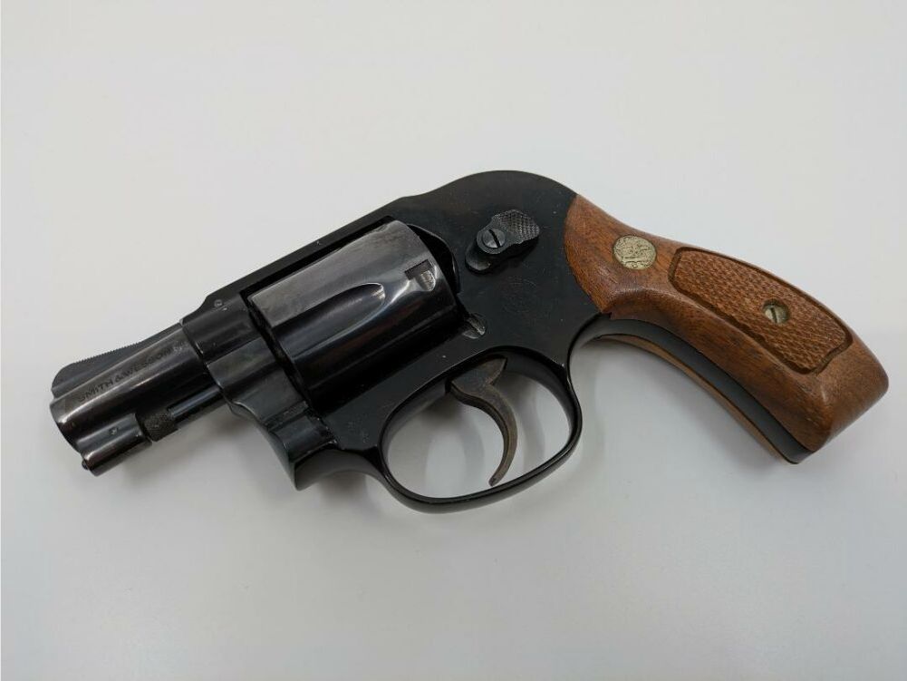 S&W 38