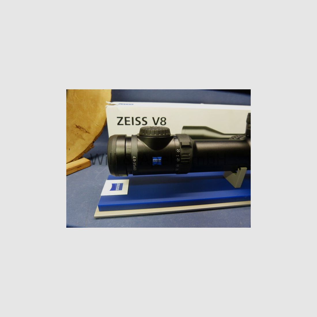 Zeiss V8 4,8-35x60 M