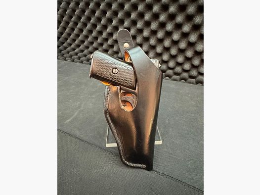 Gordelholster met clip, zoals DBGM, zwart glad leer, glanzend, geschikt voor vooroorlogse pistolen 6,35mm