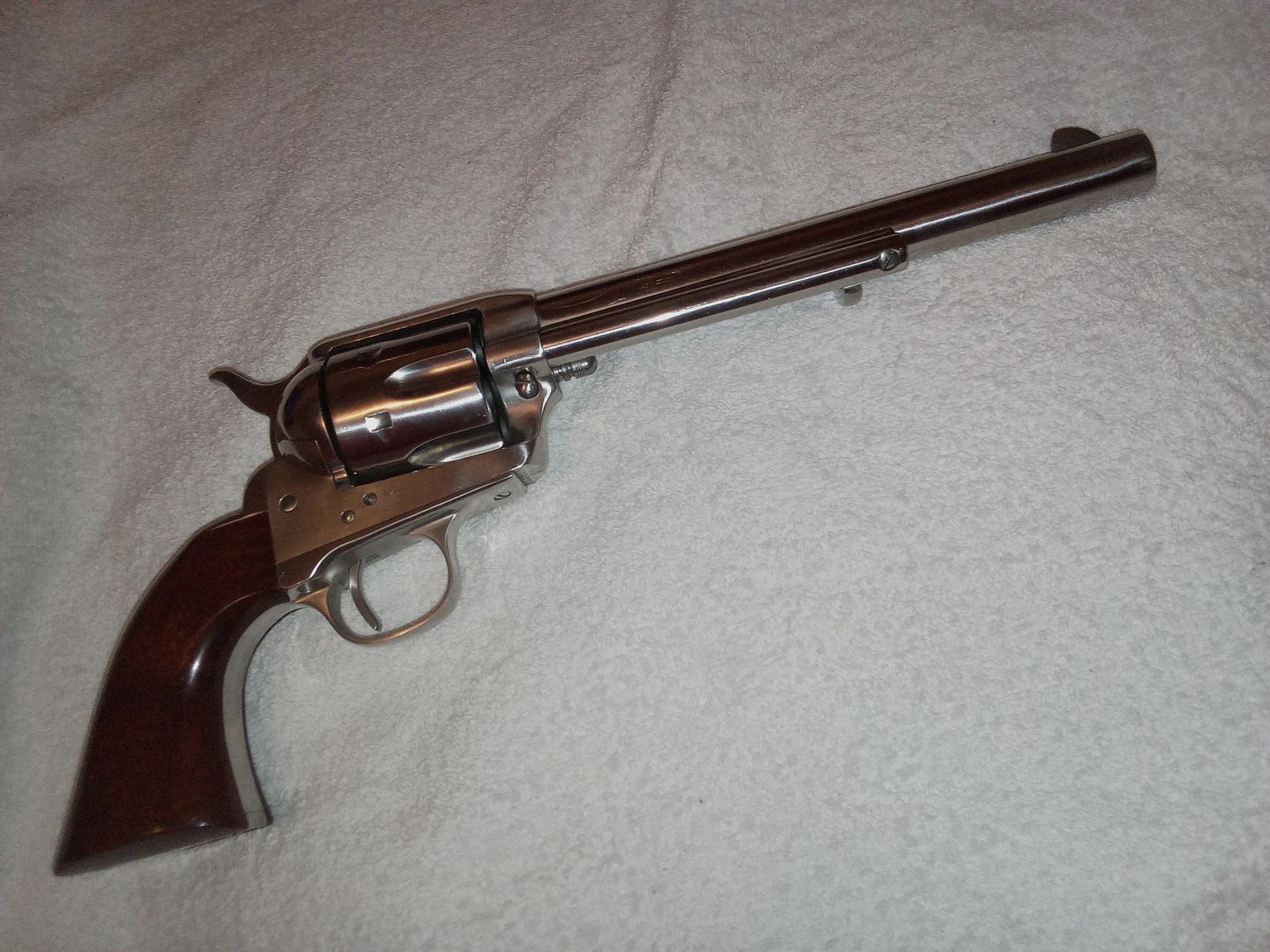Revolver Uberti 1873 Cattleman Kaliber 357 Magnum lufa 5.1/2" KATEGORIA B