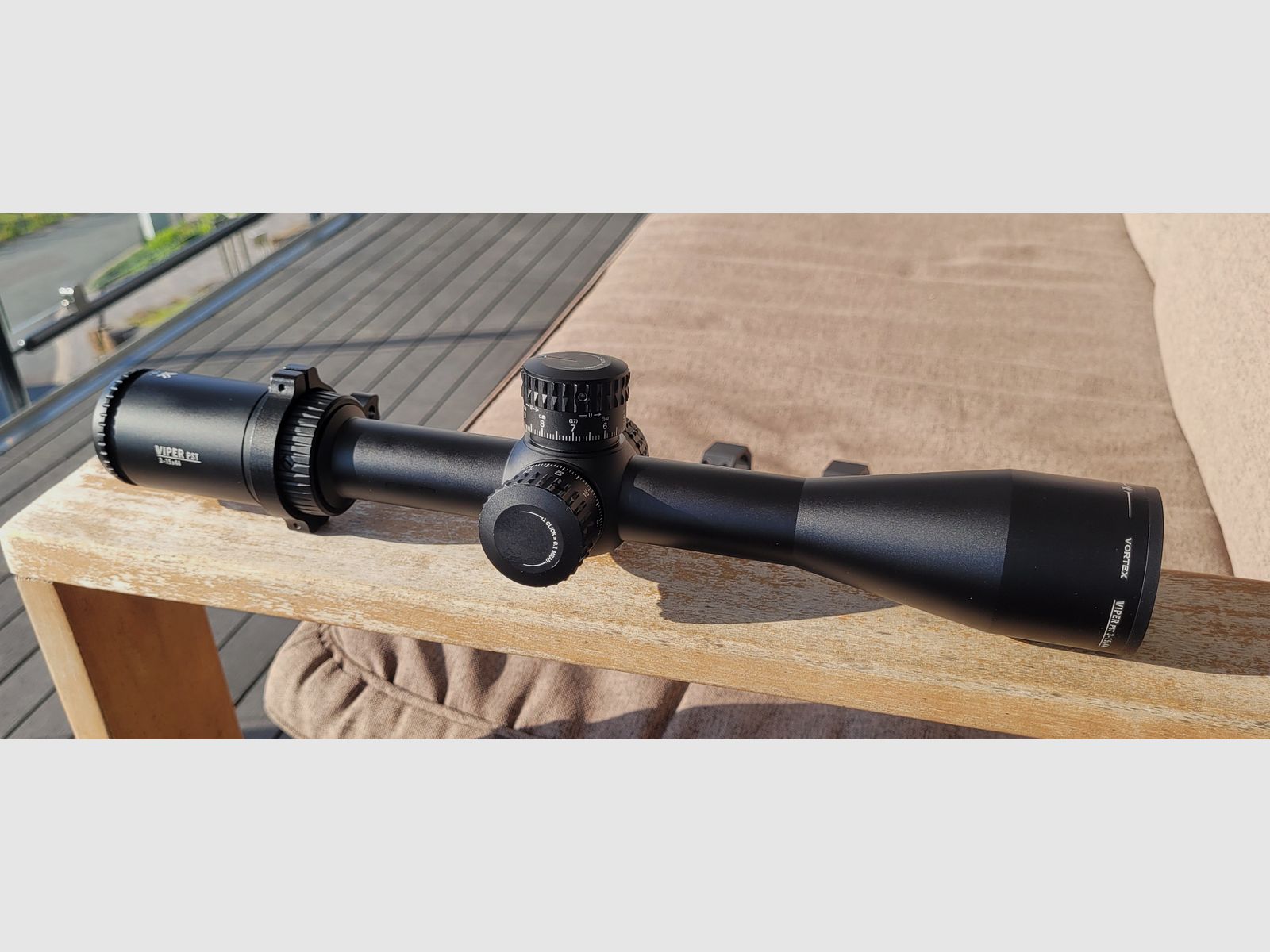Vortex Viper PST Gen. II 3-15x44 FFP Mrad