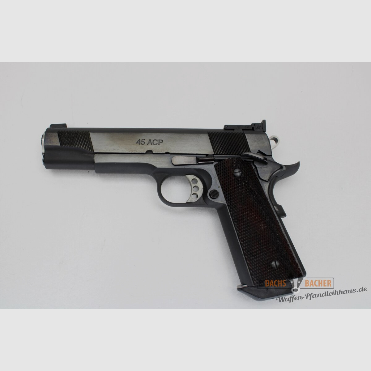 Pistole LES BAER Custom Kal. .45 ACP Bo-Mar Visier