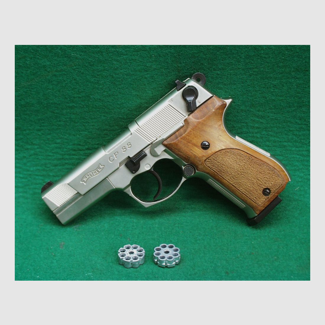 Walther CP88 - CO2 Sport Pistole, vernickelt/Holz