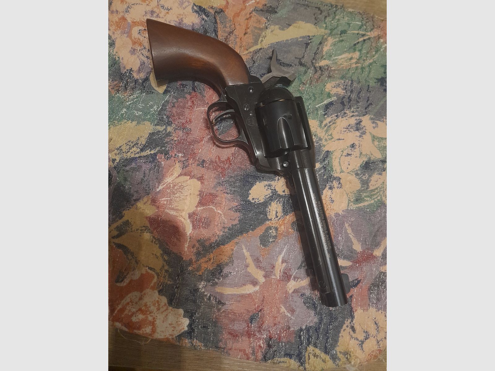 Colt Rewolver SA 9mm knall