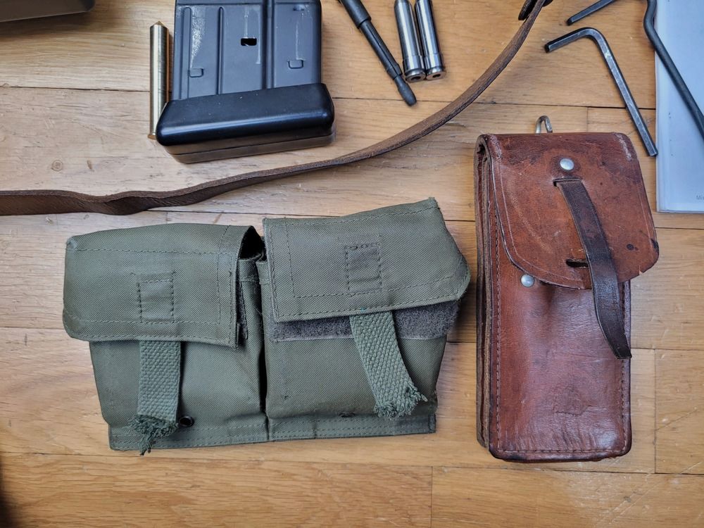 Wunderschönes und sehr seltenes Präzisionsgewehr FR-F1 Typ A – Originalkaliber 7,5×54 MAS – Zielfernrohr APX 806 Nr. 3 (das richtige!) – Spiegel-Lauf mit vollem Potenzial – 2 Magazine mit Gummifuß (auch die richtigen!) – Hervorragender Zustand – Wunderschöne Waffe und Highlight einer französischen Vorschriftssammlung – TBE++, Bild 8 von 30